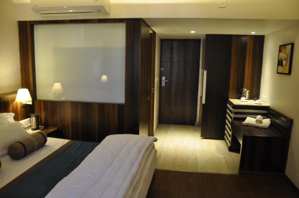 Hotel Rallentino Kota  Rum bild