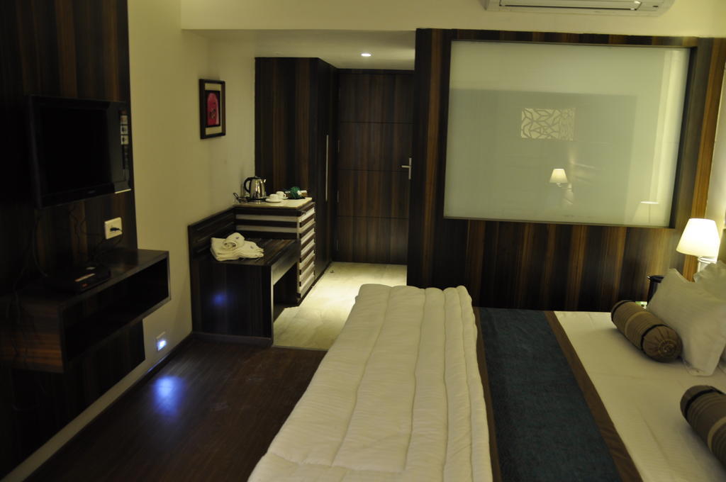 Hotel Rallentino Kota  Rum bild